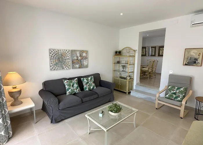 Paradise - Coral Willa Nerja